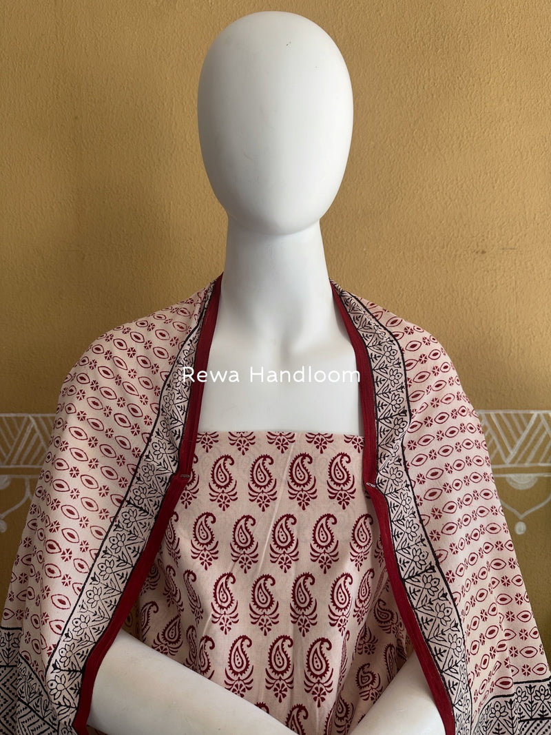 White-Red Bagh Print Cotton Suit BGCSJ0123