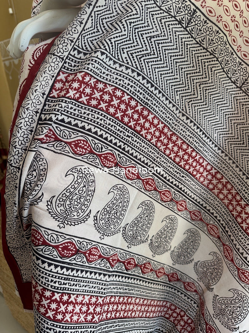 White-Red Bagh Print Cotton Suit BGCSJ0123