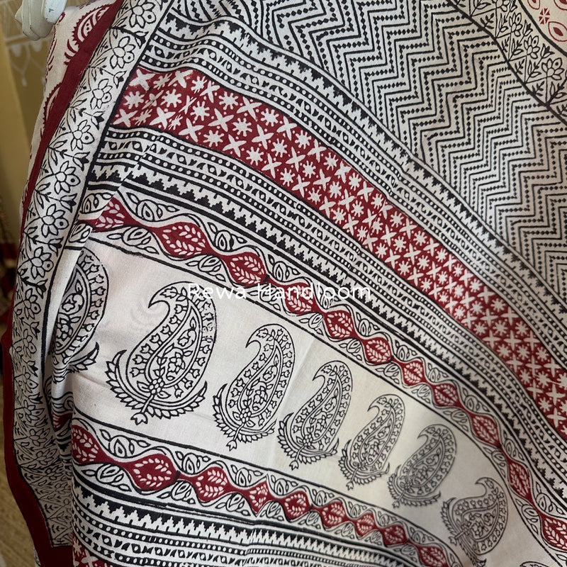 White-Red Bagh Print Cotton Suit BGCSJ0123