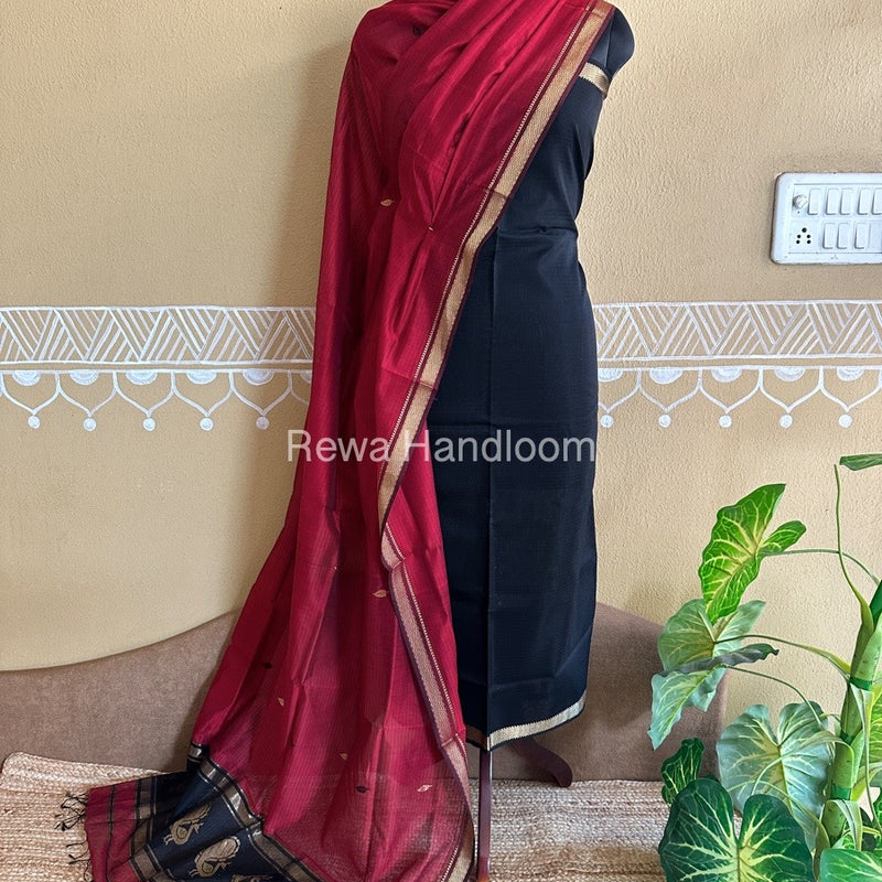 Maheshwari Peacock Buta-Buti Top-Dupatta Set