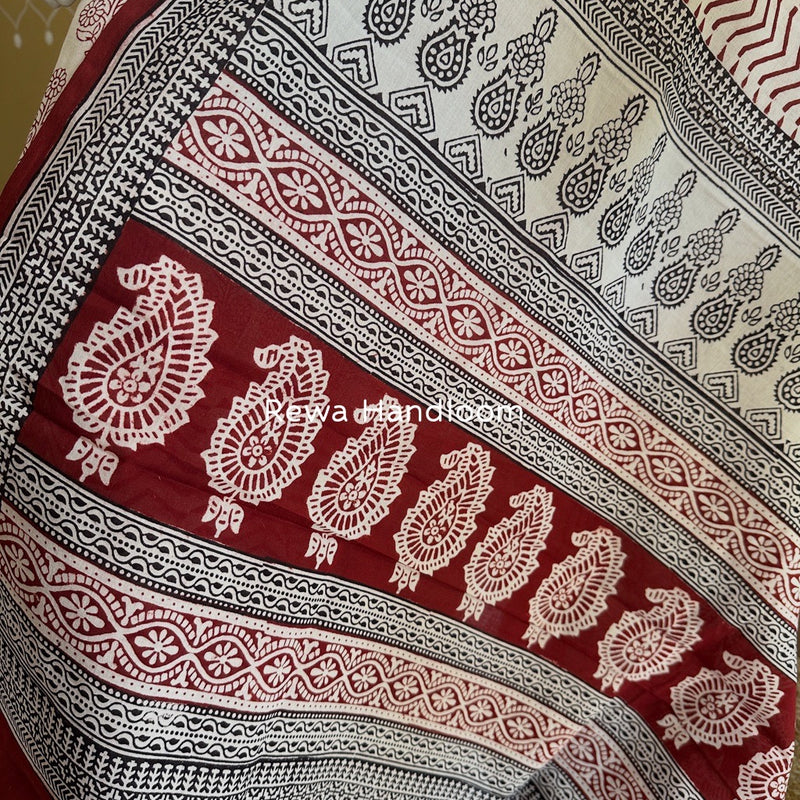 White-Red Bagh Print Cotton Suit BGCSJ0111