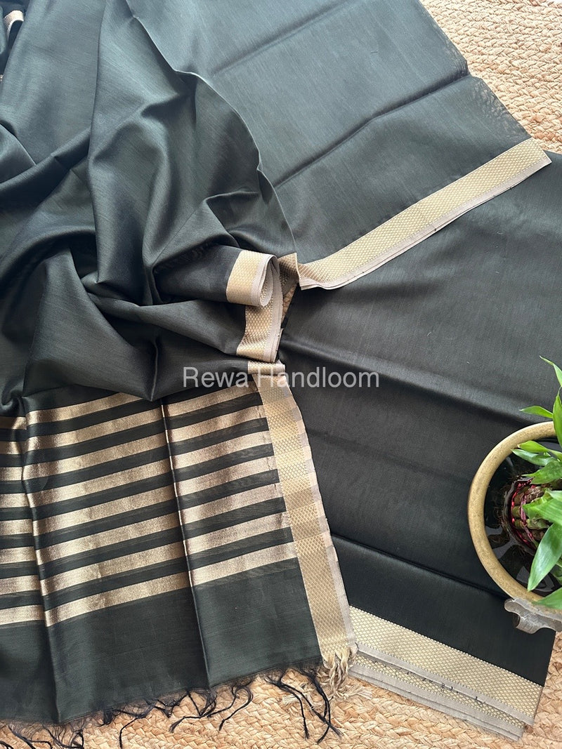 Maheshwari Dark Green Resham Thread Dress Material RT07