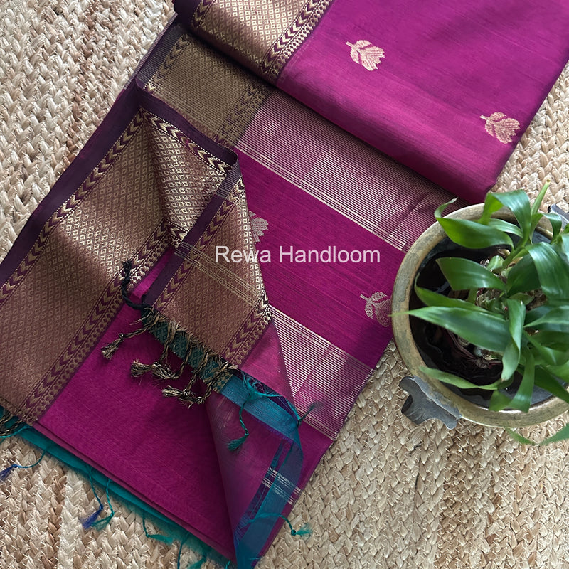 Maheshwari Lotus Shaded Butta Saree