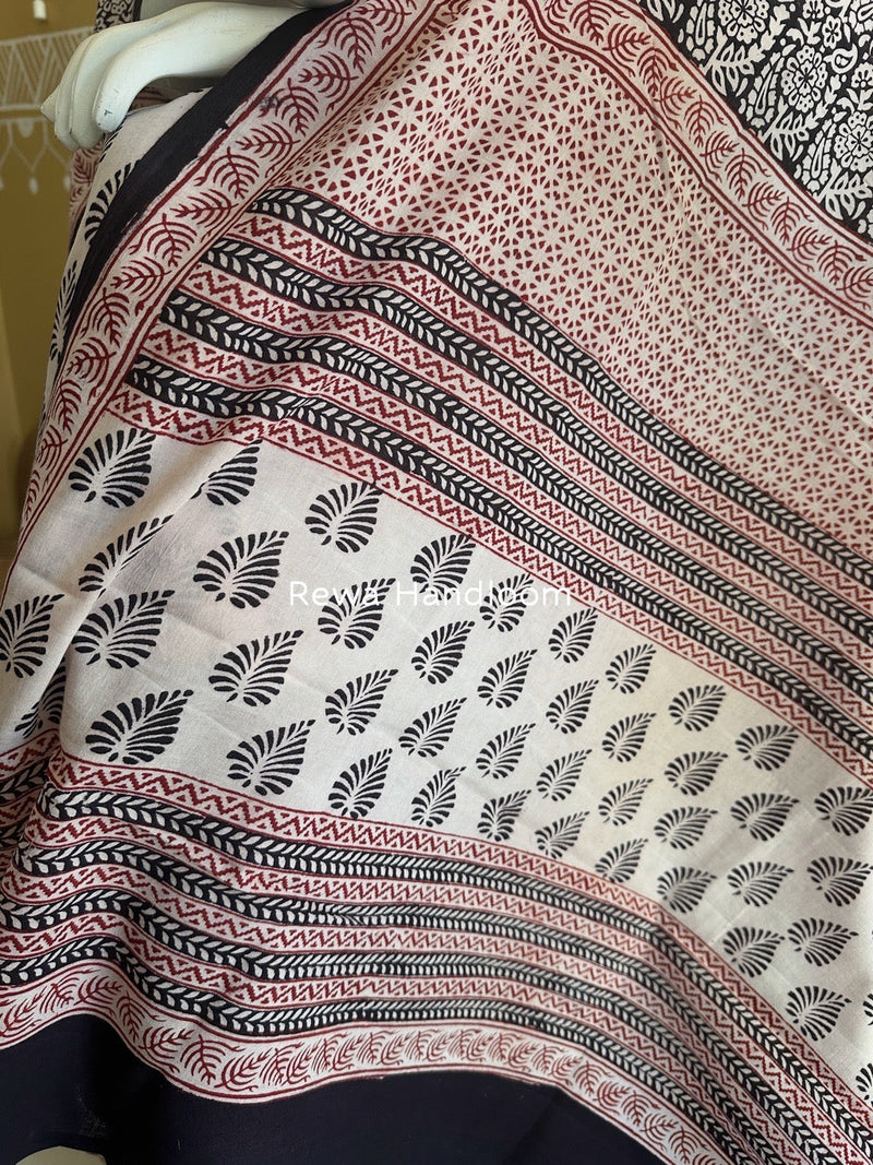 White-Black Bagh Print Cotton Suit BGCSJ0135
