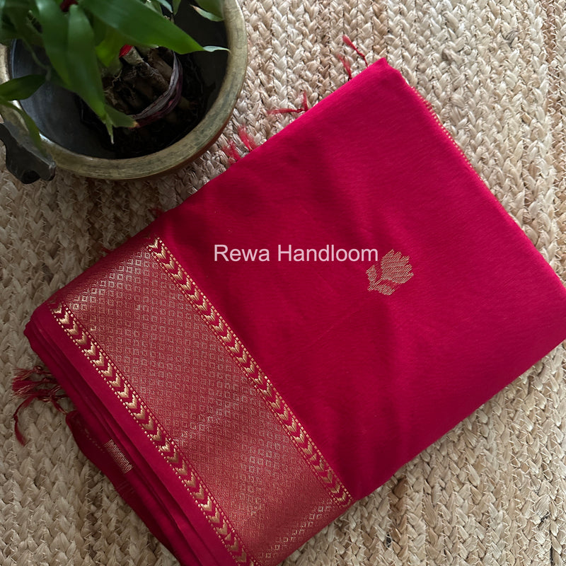 Maheshwari Rani Pink Lotus Butta Saree LLBS055