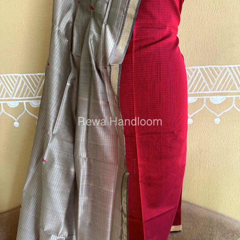 Maheshwari Red-Beige Peacock Buta-Buti Top-Dupatta Set BTP0264