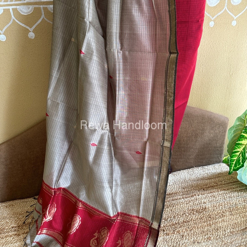 Maheshwari Red-Beige Peacock Buta-Buti Top-Dupatta Set BTP0264