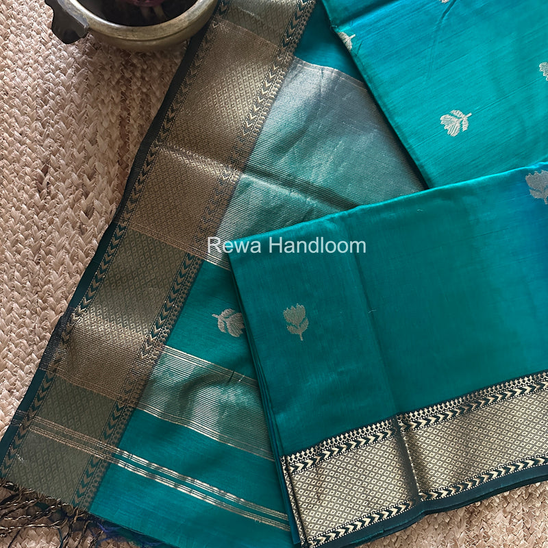 Maheshwari Green Lotus Shaded Butta Saree SLB030