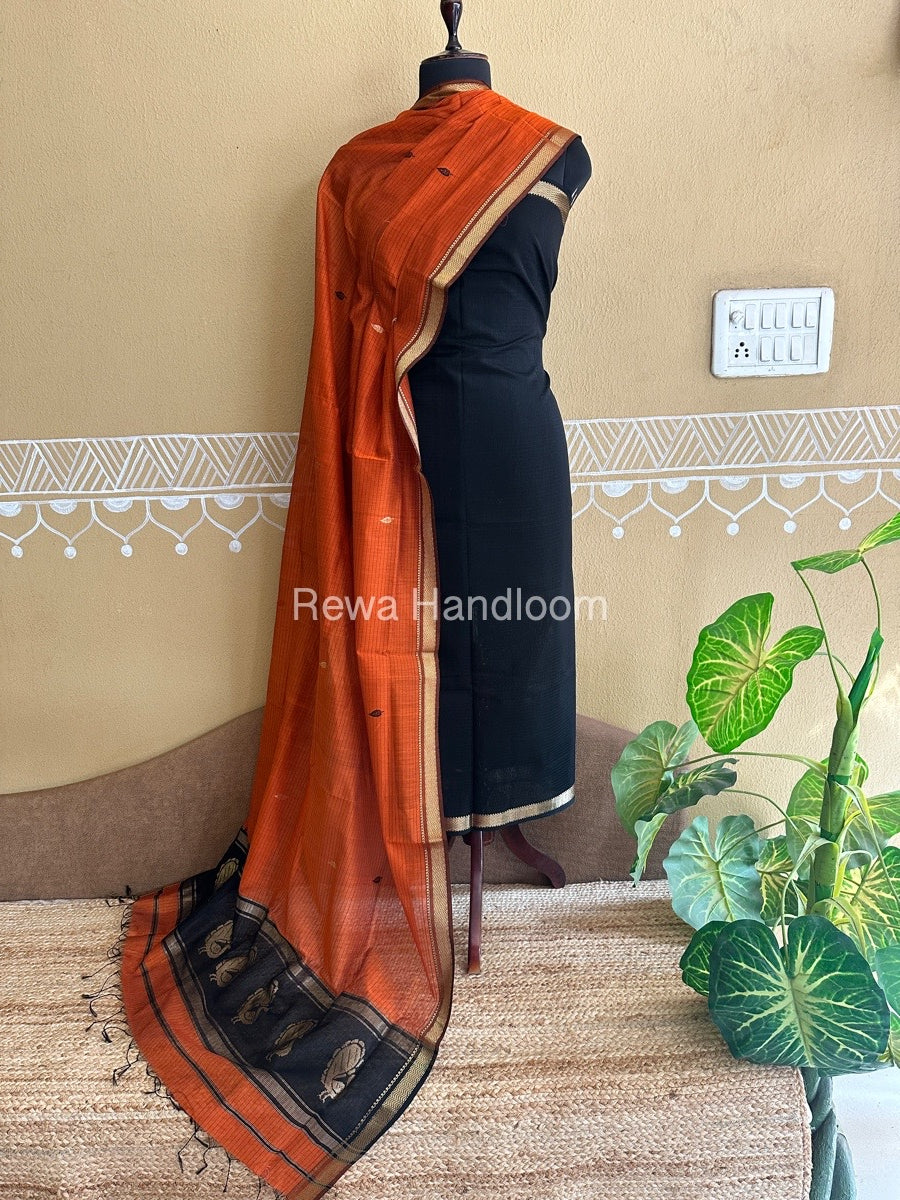 Maheshwari Peacock Buta-Buti Top-Dupatta Set