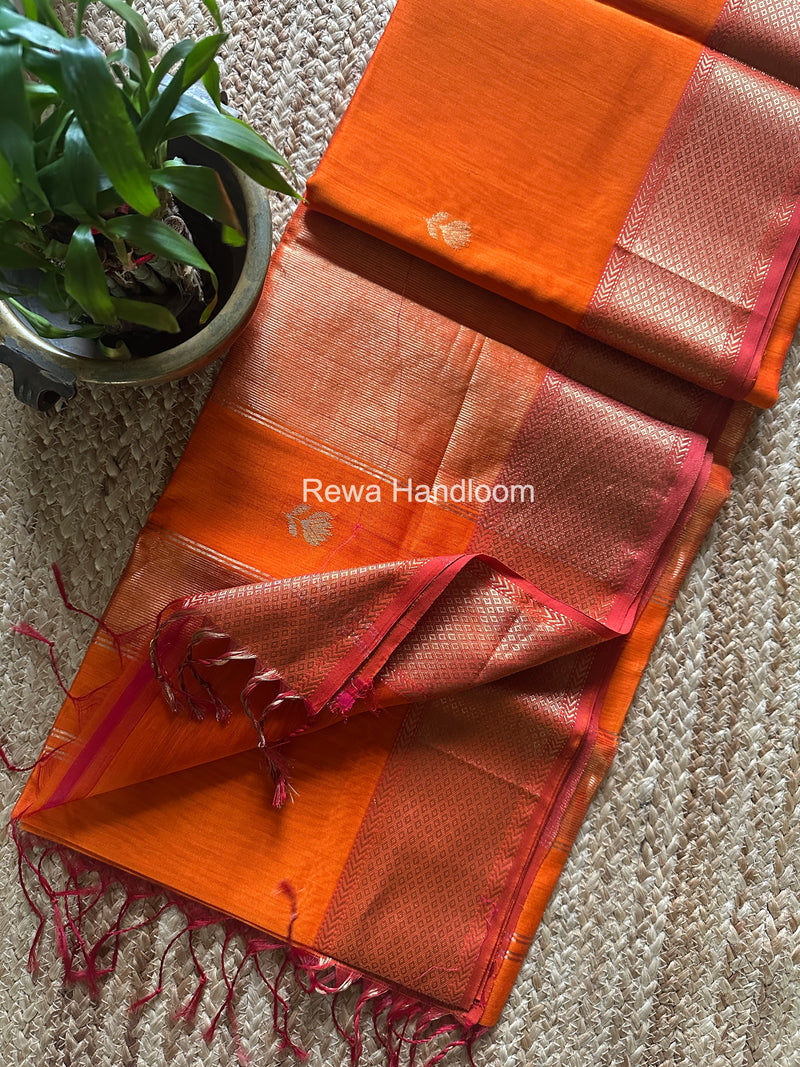 Maheshwari Lotus Butta Saree