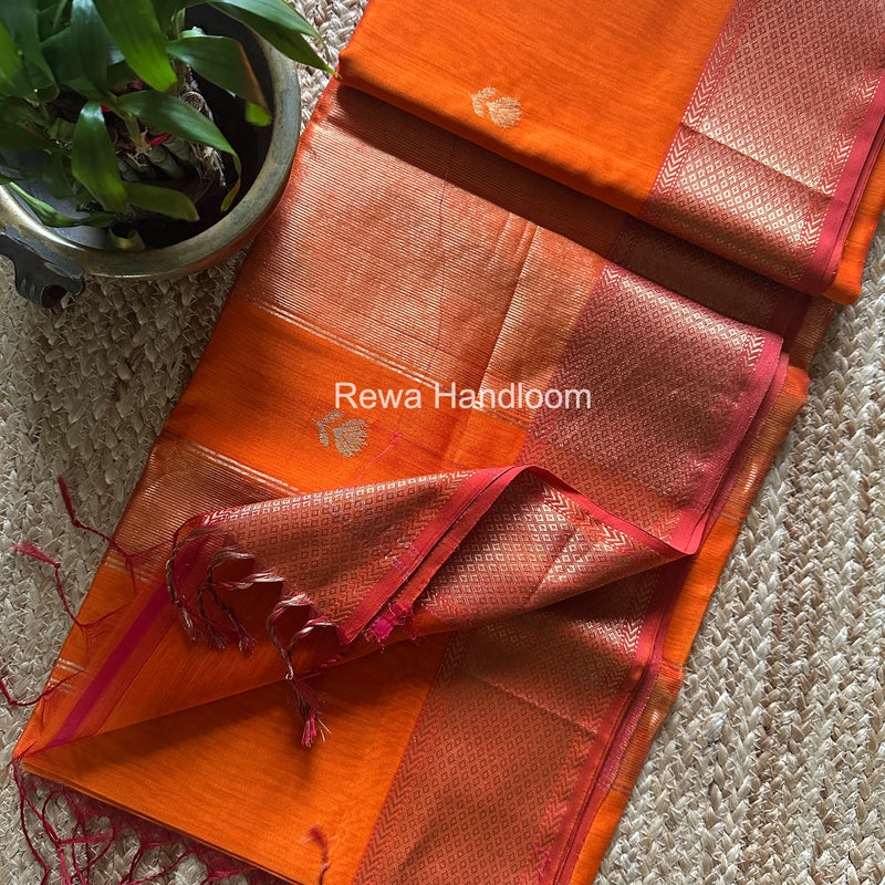 Maheshwari Lotus Butta Saree