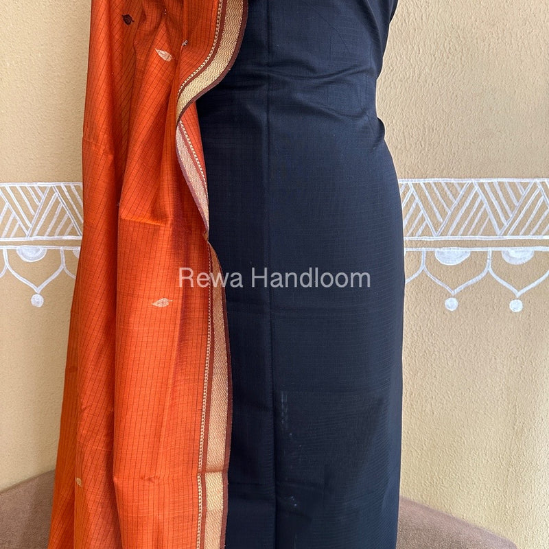Maheshwari Black-Rust Peacock Buta-Buti Top-Dupatta Set BTP0270