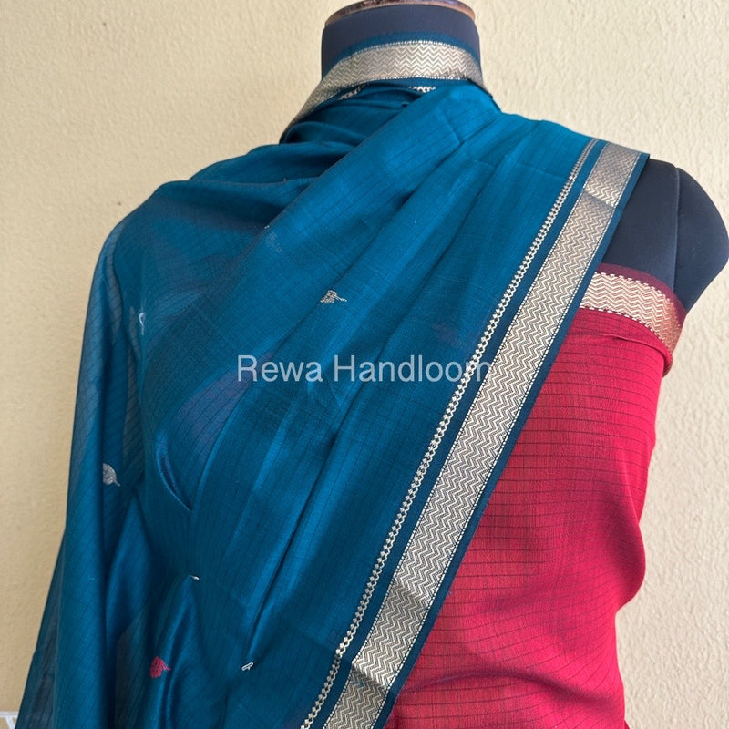 Maheshwari Red-Rama Green Peacock Buta-Buti Top-Dupatta Set BTP0236