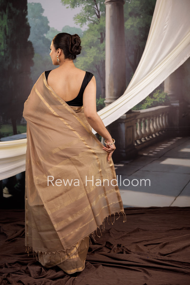 Exclusive Maheswari Self Checks Beige Saree MCS033