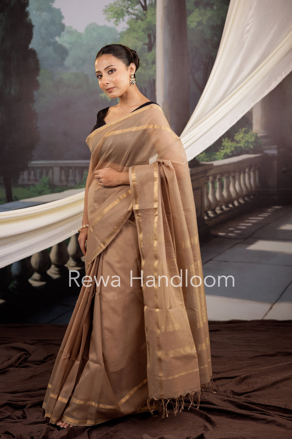 Exclusive Maheswari Self Checks Saree