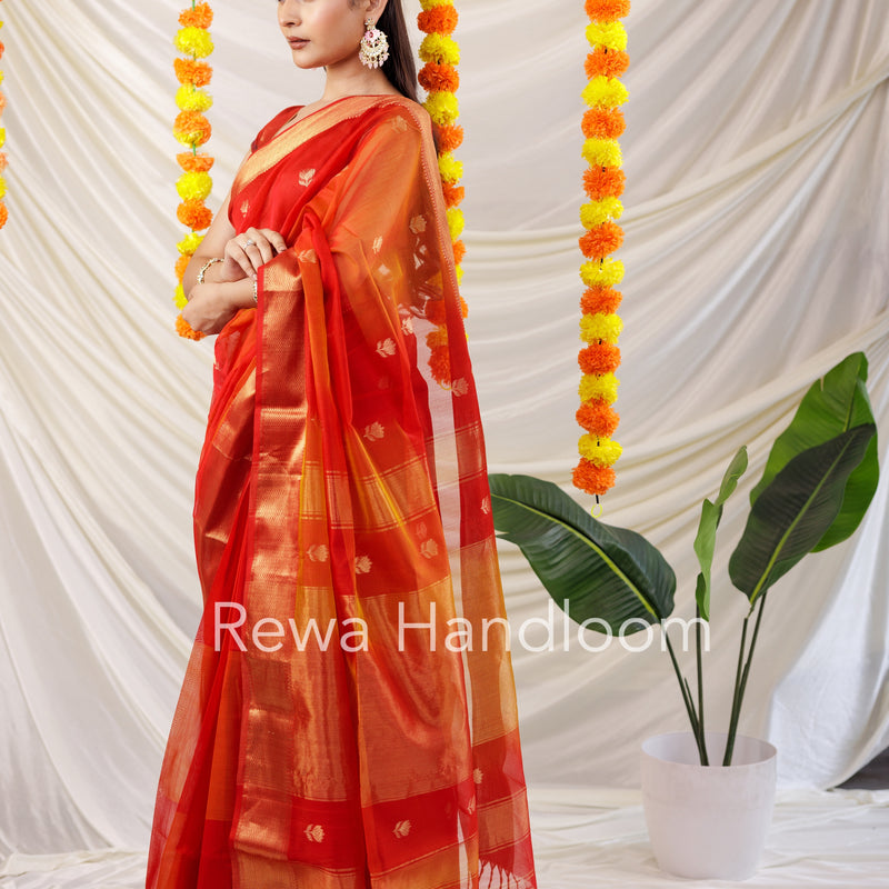 Maheshwari Lotus Shaded Butta Saree