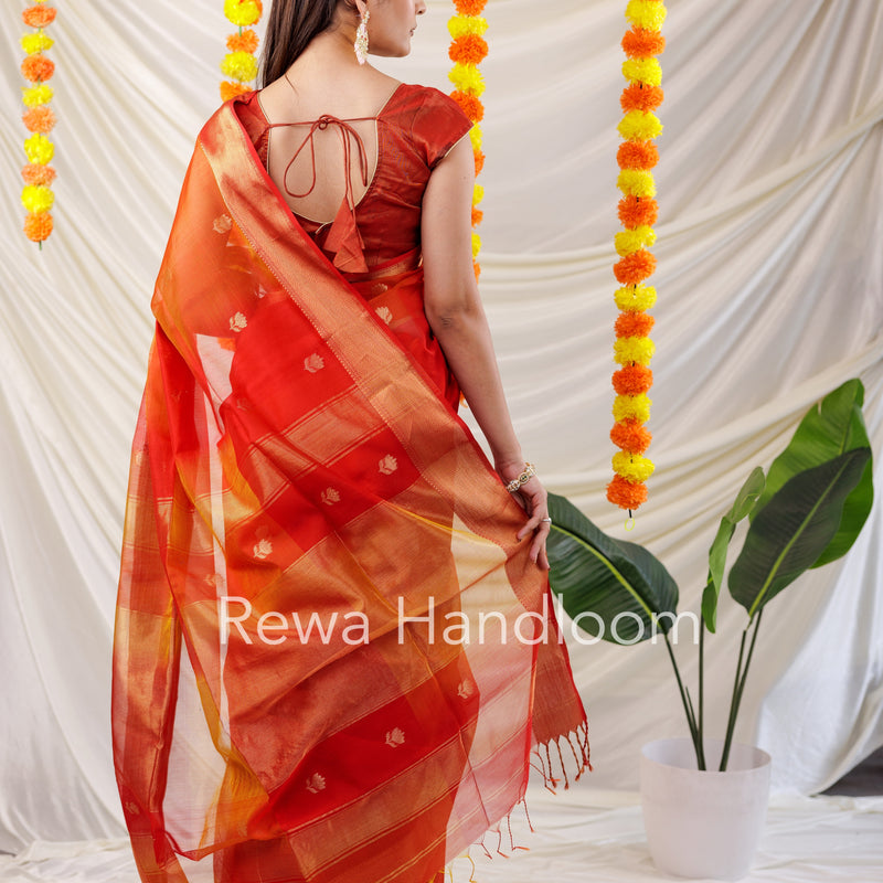 Maheshwari Red Lotus Shaded Butta Saree SLB07