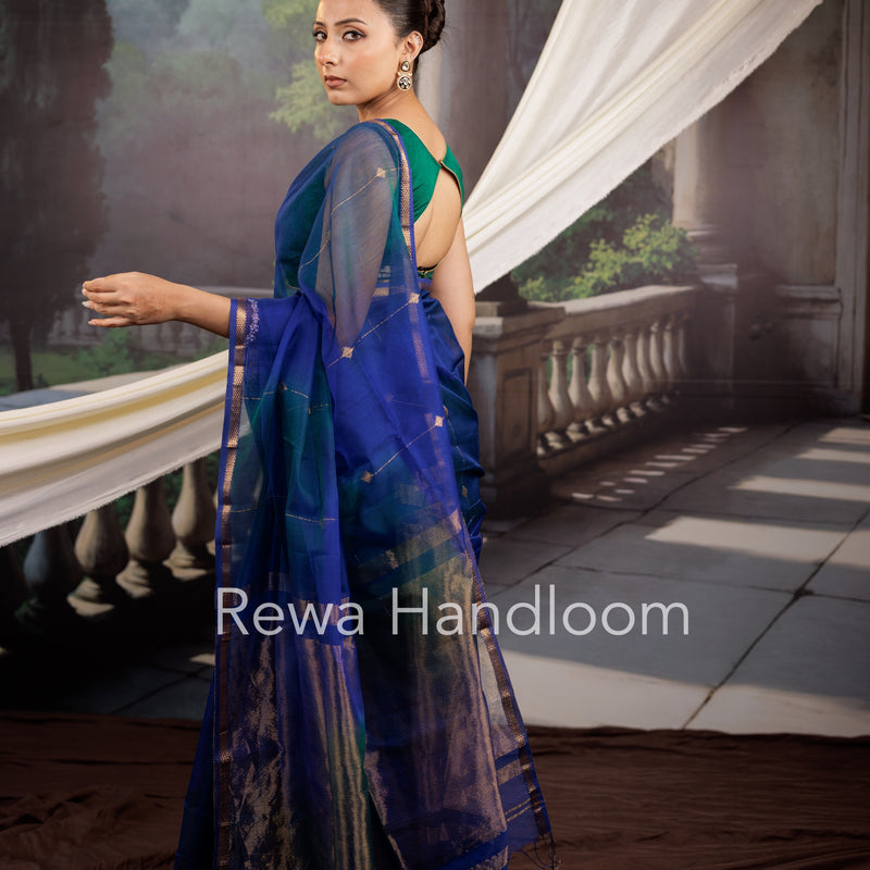 Lining Butti Shaded Maheshwari Saree