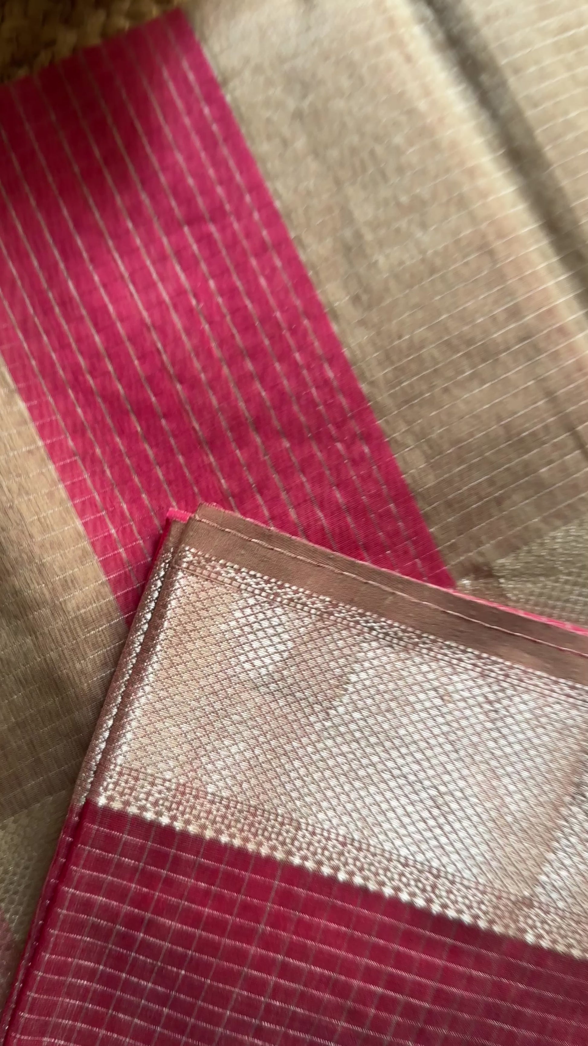 Maheshwari Fuchsia Pink  ~ Silver Zari Checkered Silk Saree
