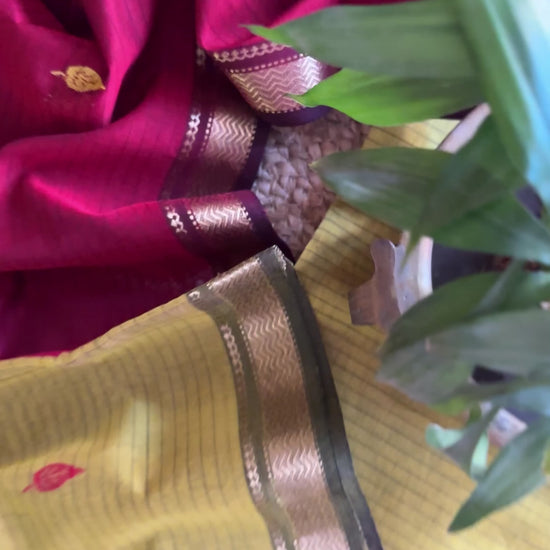 Maheshwari Mehandi & Red Motifs Top Dupatta Sets