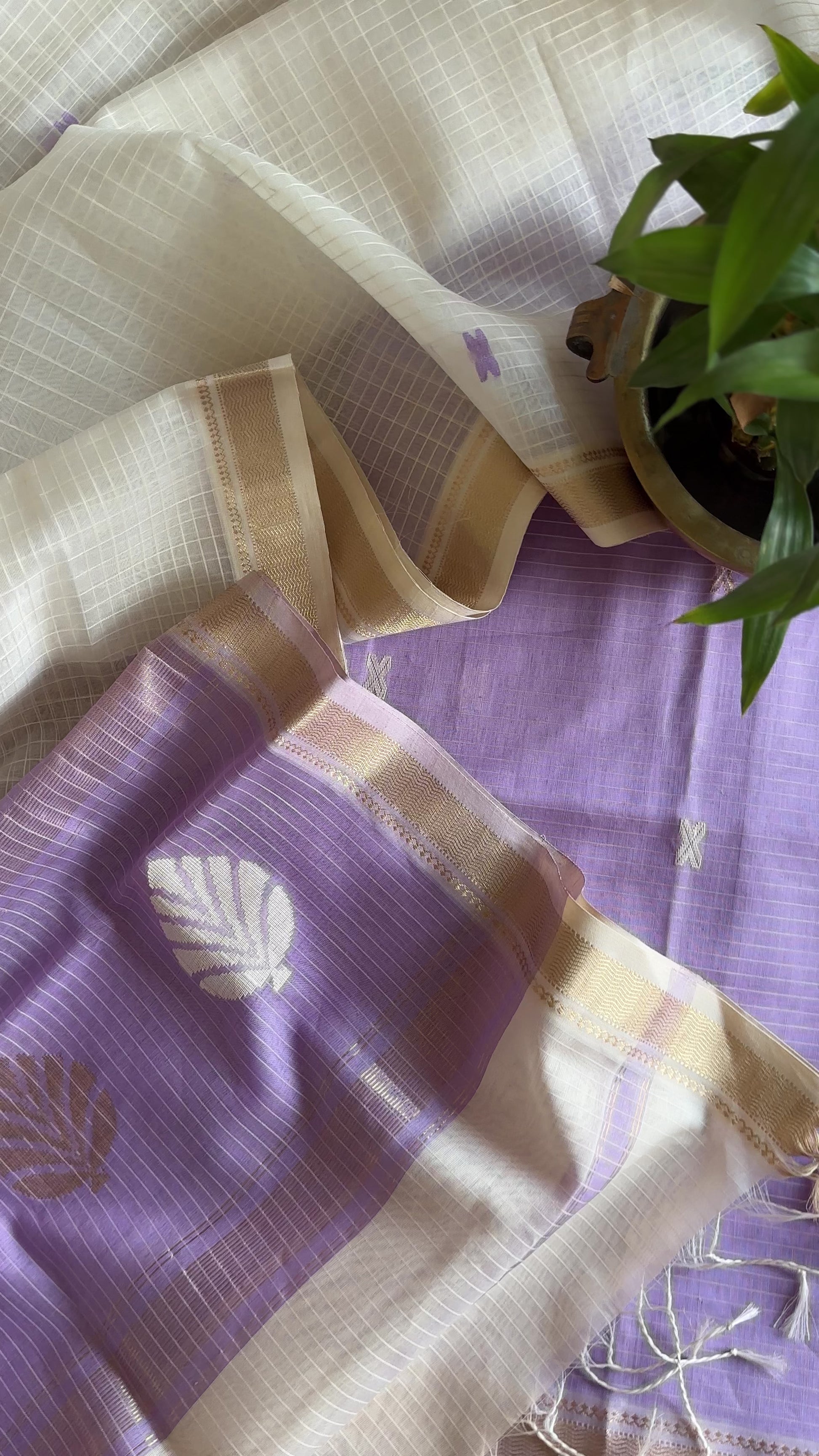 Maheshwari Lavender-White Katan Motifs Top Dupatta Sets KBS030