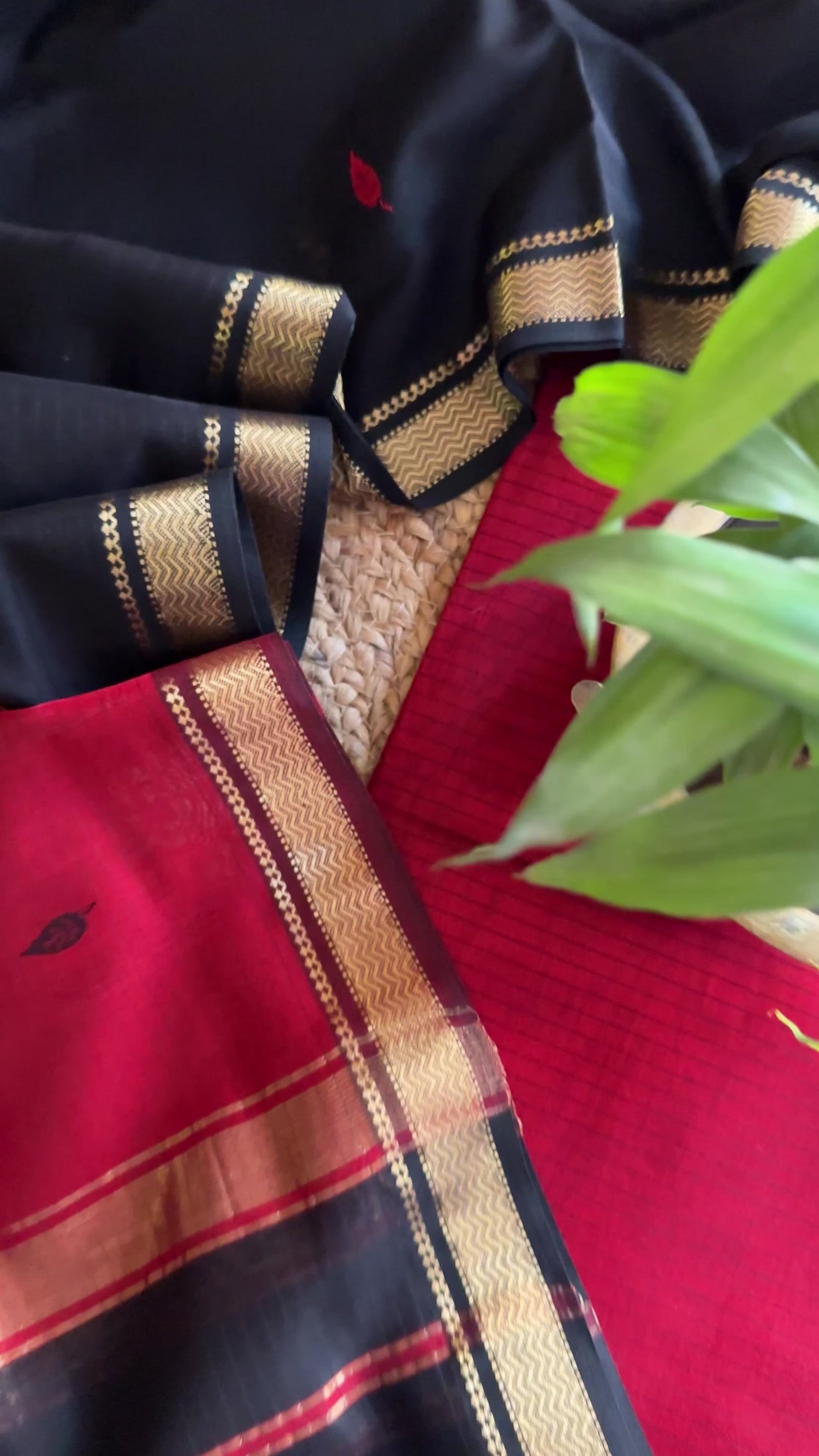 Maheshwari Red- Black Motifs Top Dupatta Sets PST04