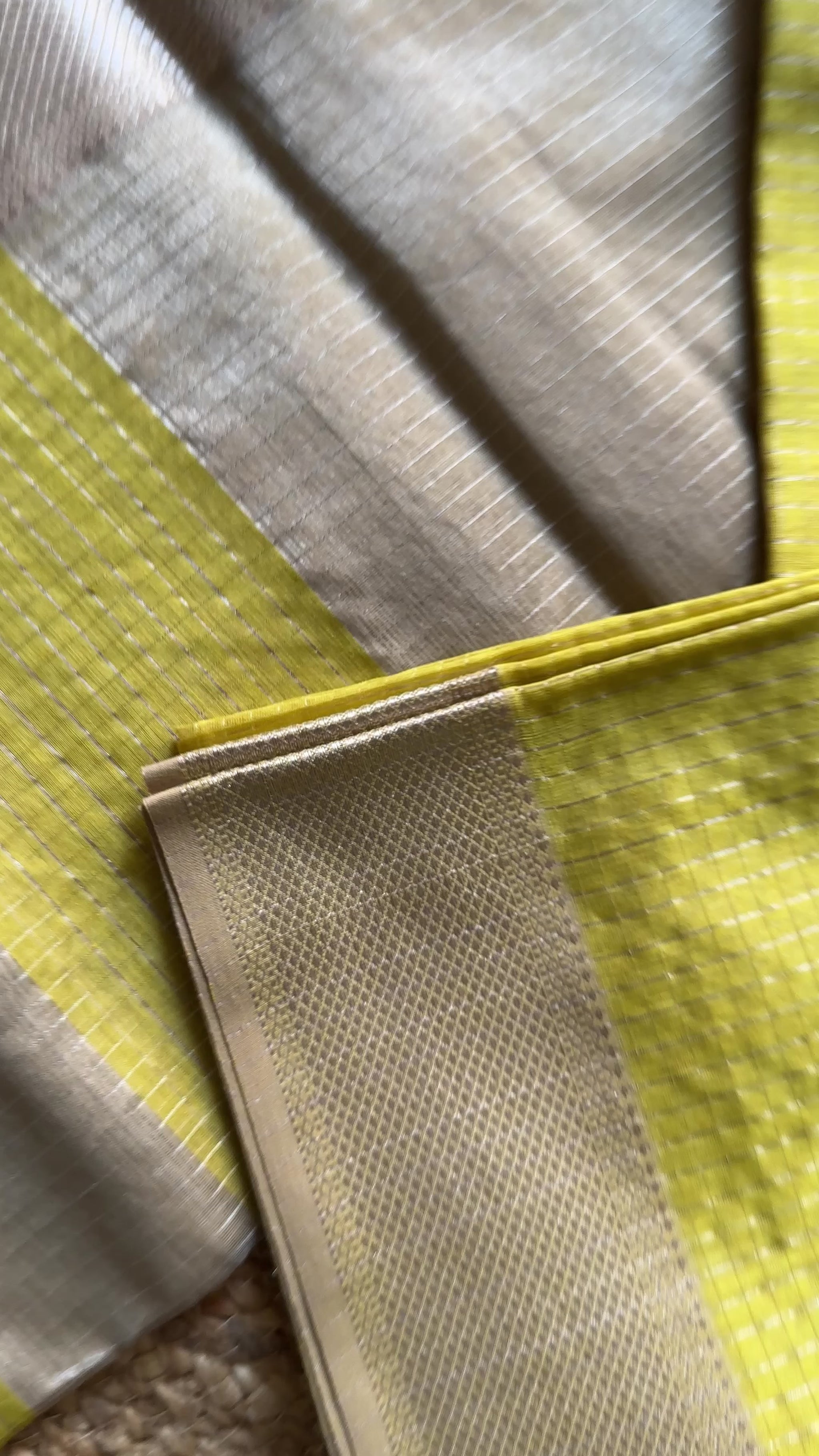 Maheshwari Yellow ~ Silver Zari Checkered Silk Saree