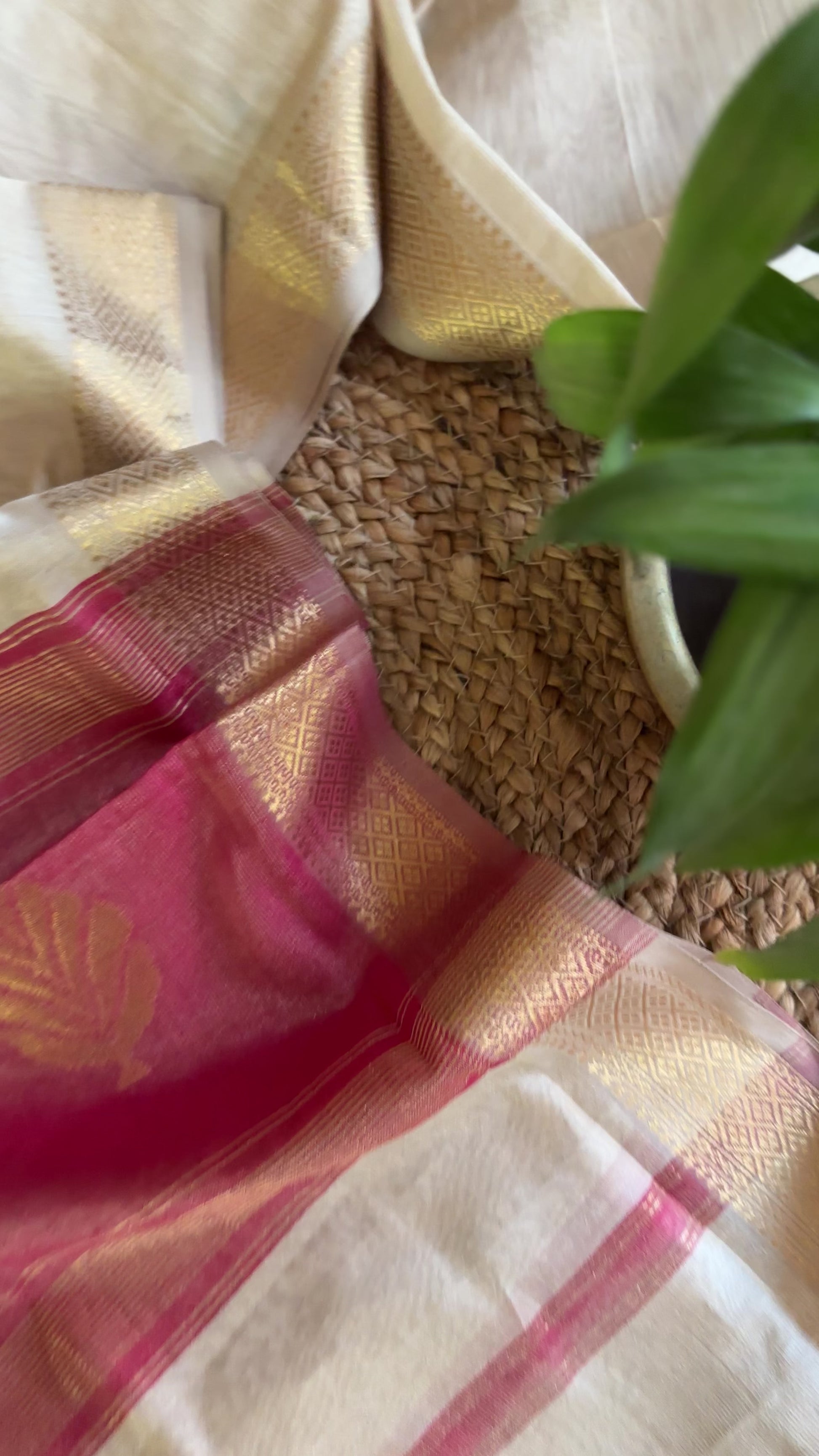 Maheshwari White Pink Tissue Dupatta-TDP-08